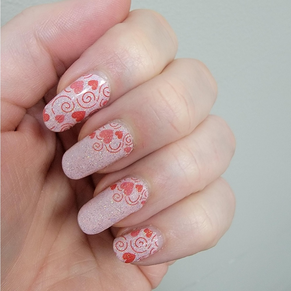 *Retired* Color Street: Queen of Hearts | Pastel Pink Valentine’s Day Red Swirls - Picture 12 of 16